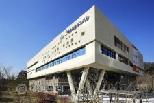 아산시, 시립도서관 서비스 대 만족