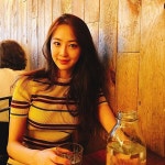 다솜, 평범한 옷도 그녀가 입으면 달라 혼밥도 씩씩하게 매력 덩어리