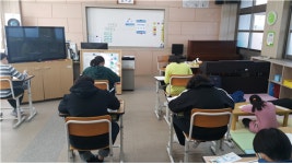 한자 시험으로 어휘력 길러요