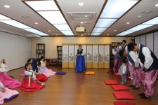 한국 사람과 문화를 잘 이해하게 됐어요