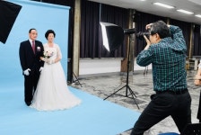 중구 어르신, 부부사진 찍어드려요