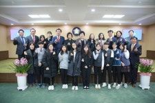 청신여자중학교, 청양군의회 제259회 정례회 방청