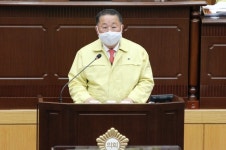 이한영 서구의원, 서구청 주차시설 부족에 대한 대책 질의