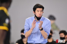 펠리페에 이어 김명관까지…최태웅 감독 “상황 좋지 않다” [벤치명암]