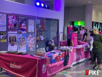 ‘조용하고, 진지하게’ 일본이 배구를 관람하는 방법 [히메지 현장노트]