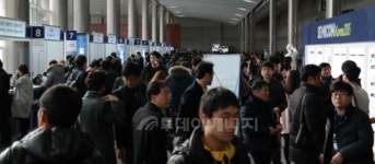 산업용가스업계, 특수가스·전구체로 대이동