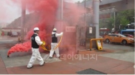탱크로리 이·충전 중 가스누출 대형화재 훈련