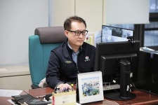 아워홈GS칼텍스부산물류센터주 | [2015 환경·에너지 대상] 안전대상 산업통상자원부 장관상 | GS칼텍스(부산물류센터)