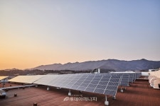 신성이엔지, 공공기관 태양광 설치로 그린뉴딜 적극
