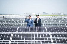 신성이엔지-네이버, 재생에너지 공급 협업