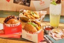 ‘슈퍼두퍼’ 버거 한국 상륙!