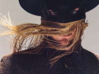 퍼포머이자 뮤지션, 오빌 펙의 마스크