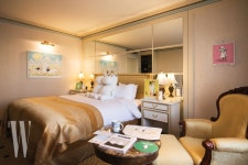 핀란드의 국민 캐릭터, 무민의 사랑스러움이 가득한 임피리얼 팰리스의 특별한 패키지.