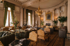 연말 여행은 이곳으로! 뉴 디자인 호텔 4