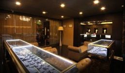 알뜰한 결혼예물 장만 가능한 곳…종로로 오세요