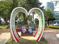 인천항만공사 “인천항 갑문홍보관 쉼터 새단장”