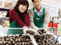 롯데백화점 부산본점 “제철 맞은 벌교 꼬막, 국물 맛이 끝내줘요”