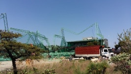 포항, 강풍으로 골프연습장 등 무너져