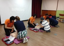 서울시교육청 성동광진교육지원청, 학부모 대상 심폐소생술 체험 안전교육 진행