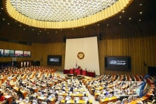 낙선 국회의원들 줄줄이 