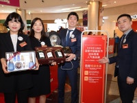 [포토] 롯데백화점 광복점 “코리아 세일 페스타, 인기 상품 싸게 드려요”