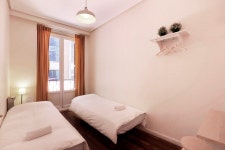 마드리드 한인민박! 호텔형 게스트하우스와 아파트먼트