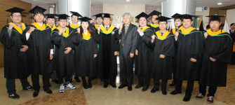 경상대 ‘중소기업 계약학과’ 6기 15명 석사학위 취득