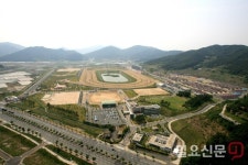 렛츠런파크 부산경남, 부설 주차장 5,222면 야간 무료 개방