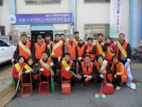 [포토]인천 남구 주안5동 주민자치위원회 봄맞이 대청소 실시