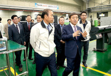 허성곤 김해시장, 디케이락(주) 방문해 기업 애로사항 정취