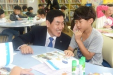 하남시, 오수봉시장 공무원 진로체험 방문