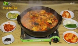 2TV저녁 생생정보 약초 닭한마리 전골 vs한우 발문어 전골, 국물 맛에 반해 비법 육수