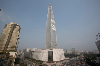 구속영장에 기재 안된 MB 혐의는? ‘제2롯데월드’ 건은 내사단계