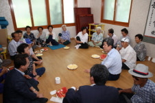 [포항시정] 이강덕 시장, 폭염속 관내 경로당 방문 점검 外