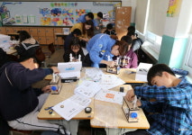 포스코 포항제철소, 주니어 공학교실로 지역아동 과학교육