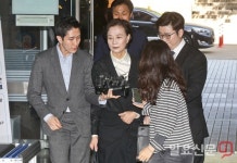 이명희, 취재진 질문에 묵묵부답