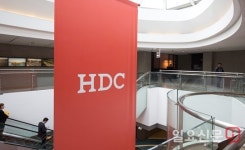 [단독] 격화하는 현대산업개발-엔터식스 ‘뉴스테이 사업 분쟁’ 