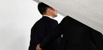 ‘버닝썬 경찰총장’ 윤규근, 1심 무죄로 6개월 만에 석방
