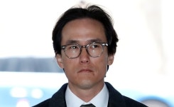 조현범 한국테크놀로지그룹 사장, 아버지 조양래 회장 지분 인수
