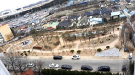 [포항시정] 포항 인덕동 쓰레기산의 변신은 무죄…시민 휴식처로 조성 外