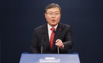 ‘검사 인사 패싱 따른 사의 논란 일단락?’ 신현수 복귀, 직무수행 의지 밝혀