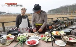 생방송 오늘저녁 홍제동 인왕시장 3500원 잔치국수, 해산물 한상 등 소개