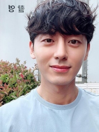 이지훈, 전속계약 분쟁 승소 