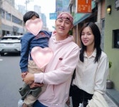 두산가 며느리 조수애, 남편 박서원과 다정한 모습 공개 아버님이 담아주신 사진