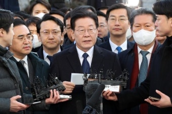 이재명 검찰 출석 단일대오 민주당…“변호사비는 이 대표가 낼 것”