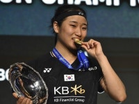 '세계랭킹 1위' 안세영, 사상 최초 배드민턴 세계선수권 단식 석권