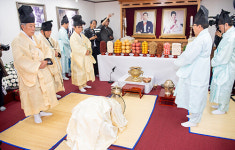 [구미시정] 박정희 대통령 서거 44주기 추모제 및 추도식 개최 外