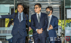 태광 이호진 전 회장 법정으로