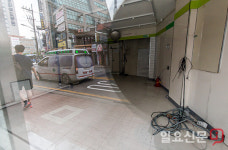 종합병원 앞 공실 늘어가는 상가