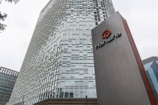 아들들 경영수업 돌입했나…한화그룹 김승연 회장 광폭 행보 내막